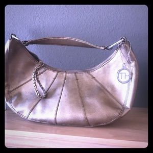 Tommy Hilfiger medium shoulder bag